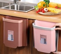 Kitchen trash can Household folding trash can hanging on the wall to sort the toilet, toilet, car trash can