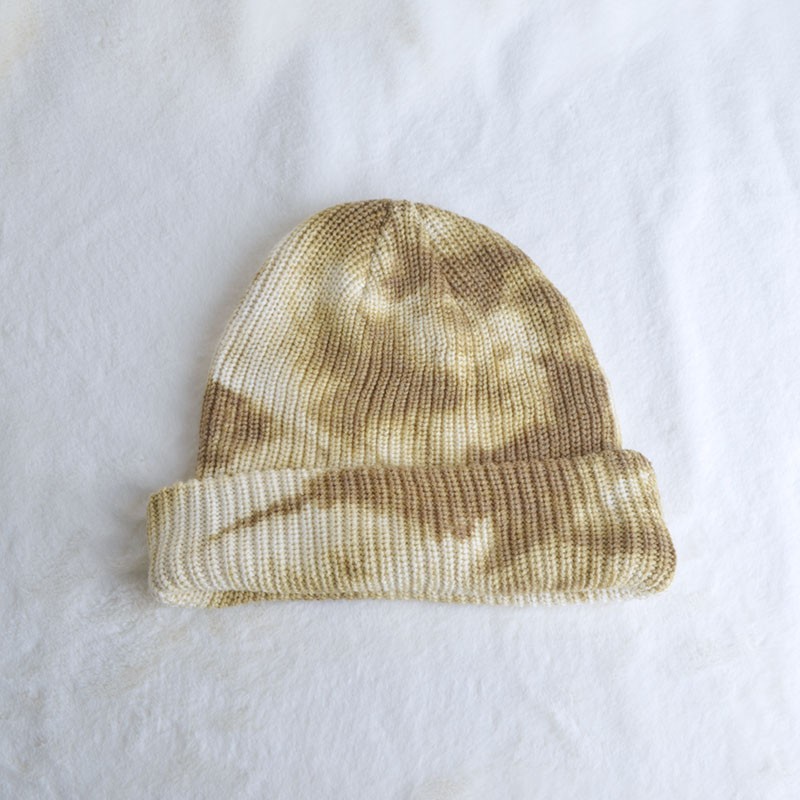 Autumn and winter knitted Korean-style fashionable, versatile and warm tie-dyed hat detail image 3