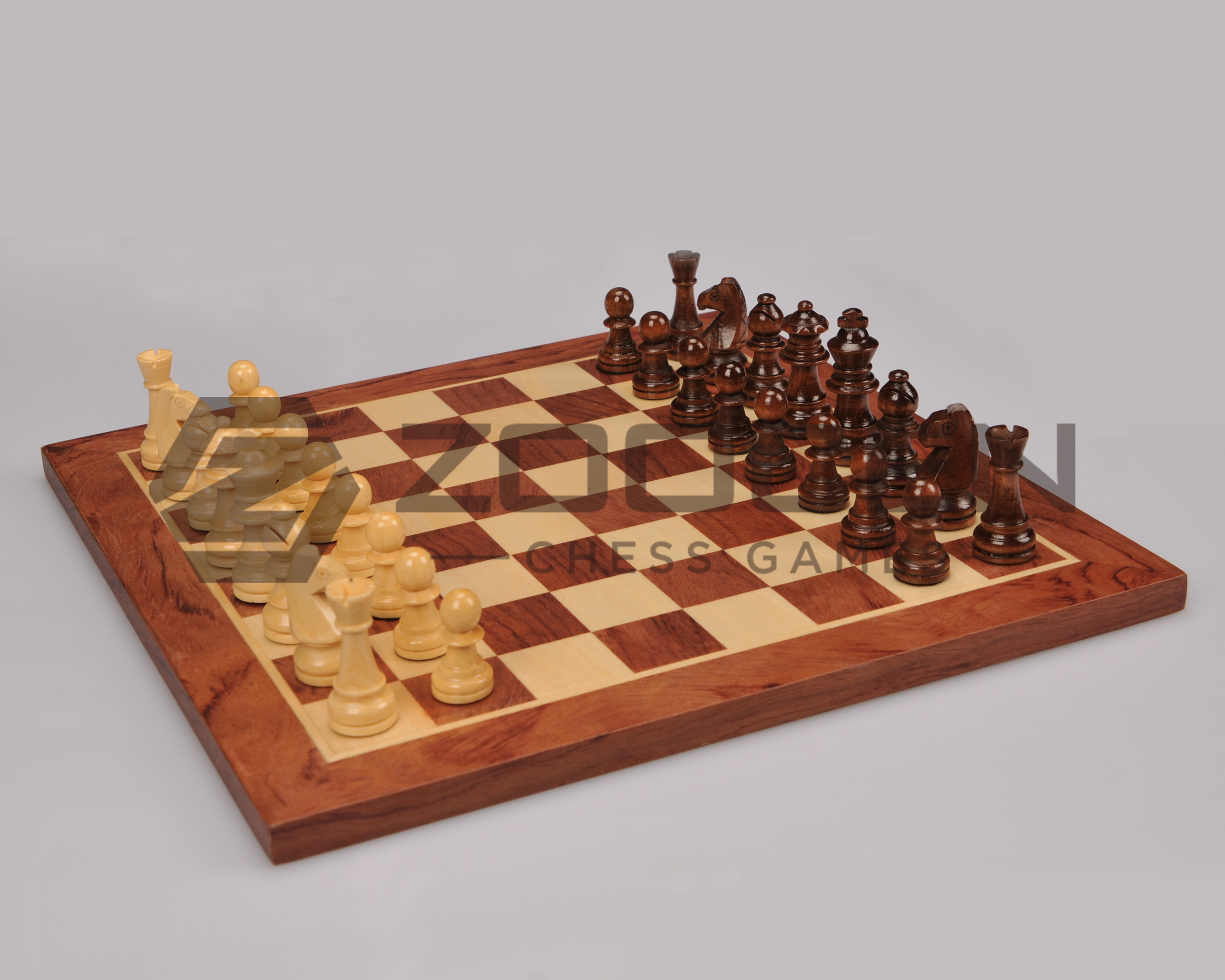 比赛专用木质国际象棋ZOOCEN High Quality Wooden Chess set白底实物图