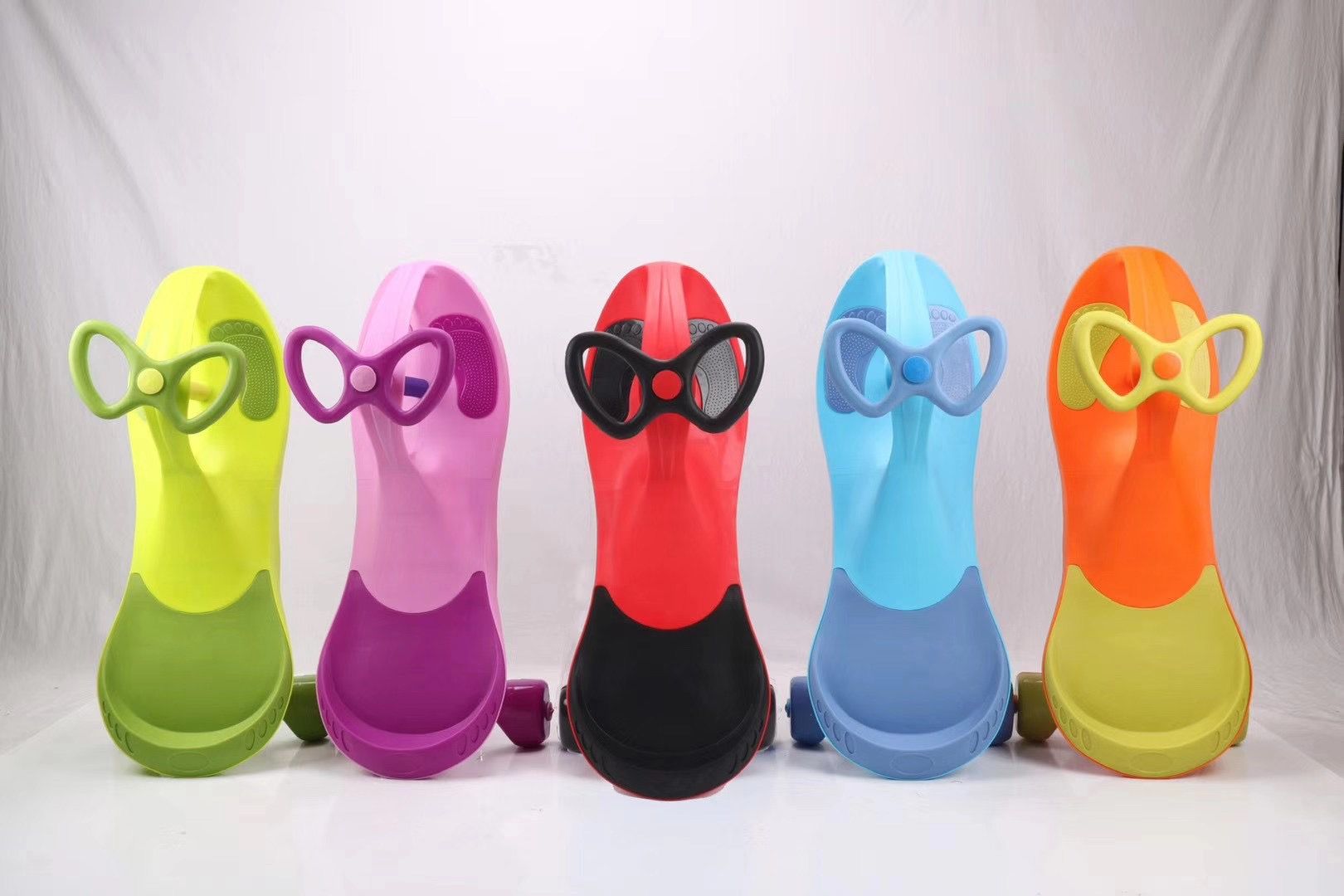 万向静音轮车滑行车