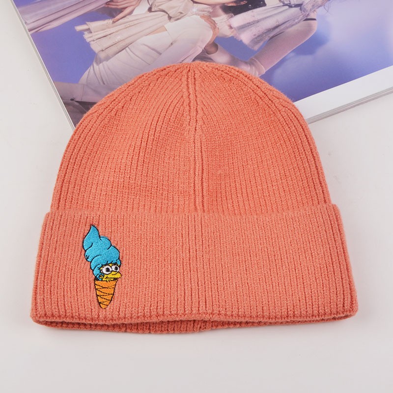 A cute hooded knitted woolen hat for women, a cartoon warm and comfortable woolen hat for autumn and winter details Picture