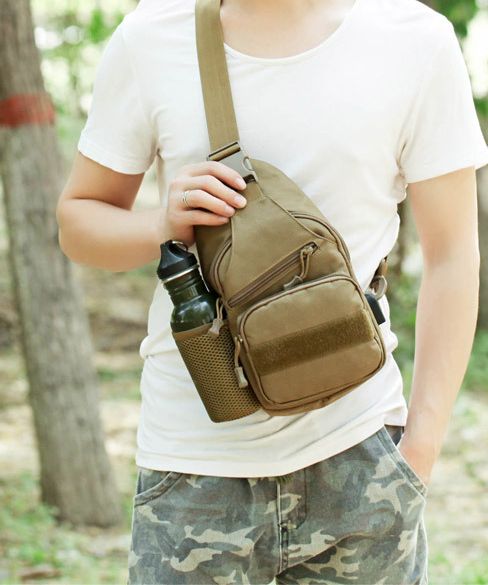 新款战术包单肩胸包USB线胸包带水壶套胸包IPAD斜挎包户外斜跨包详情图5