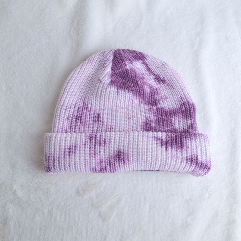 Autumn and winter knitted Korean-style fashionable, versatile and warm tie-dyed hat detail image 6