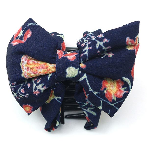 A new Korean-style women's fashionable and simple fabric bow grab clip that is versatile for daily use and a retro Korean-style hair clip accessory Item Picture