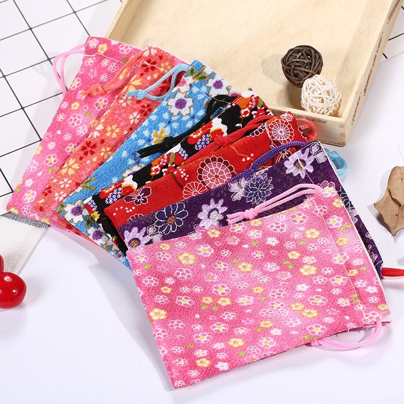 Wholesale Japanese Japanese-style series of fashionable and retro crepe drawstring pockets, simple and portable coin purifiers available for customization detail image 1