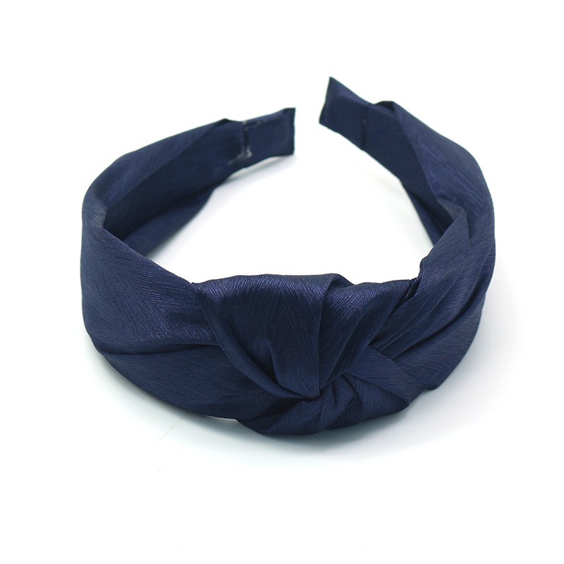 Korean autumn and winter new headband fashion fabric middle knot hair accessory, ladies' hairpin wide border smooth hair accessory detail image 5