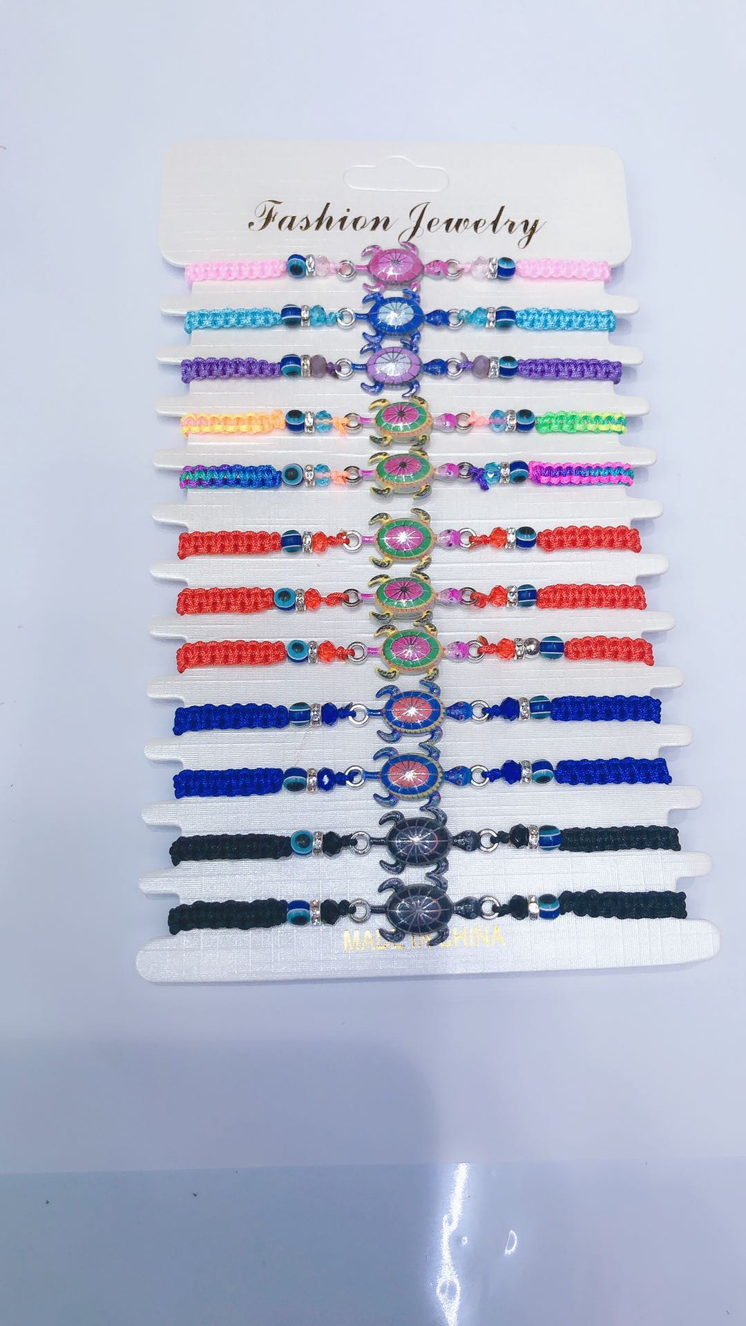 One Eye On Each Side Of A Flat Knot Bracelet. The Ccb. Crystals. Intermediate Alloy Tortoise Application Scenario