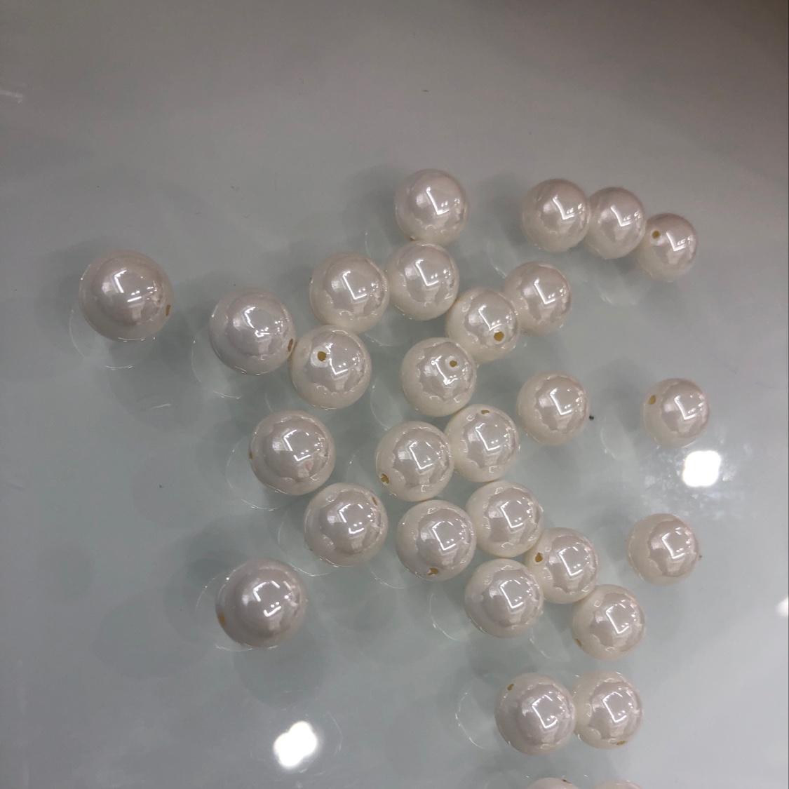 10m straight-hole imitation porcelain white bead string Application Scenario