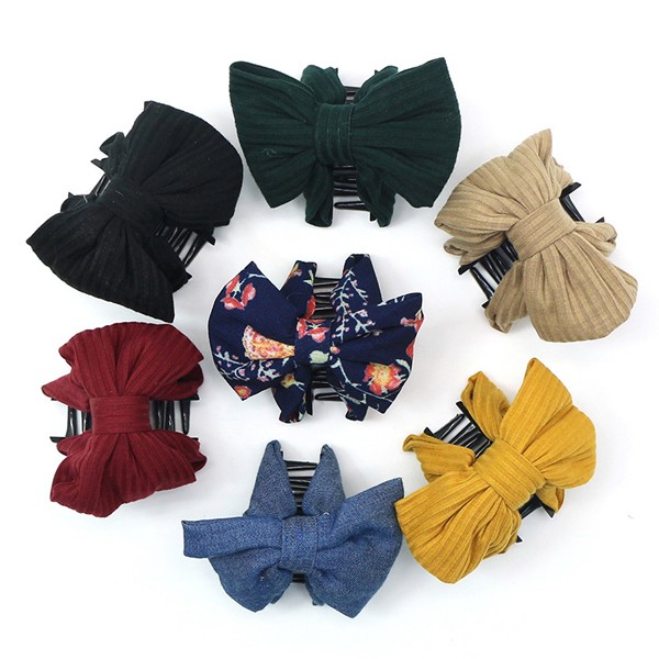 A new Korean-style women's fashionable and simple fabric bow grab clip that is versatile for daily use and a retro Korean-style hair clip accessory detail image 1