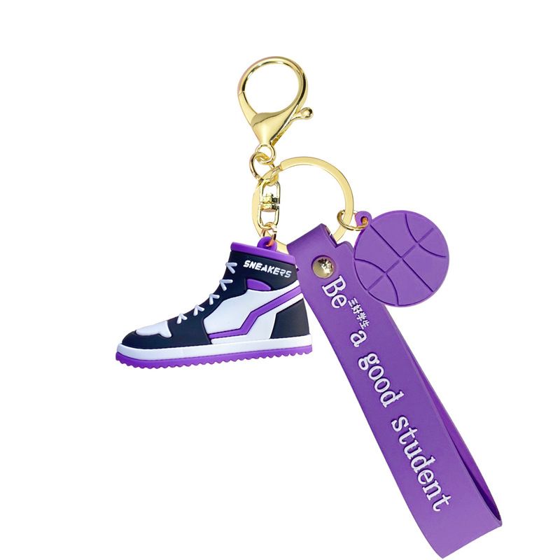 Creative and cool sneaker rope buckle, popular keychain pendant, PVC shoe pendant, personalized men's and women's bag pendant Item Picture