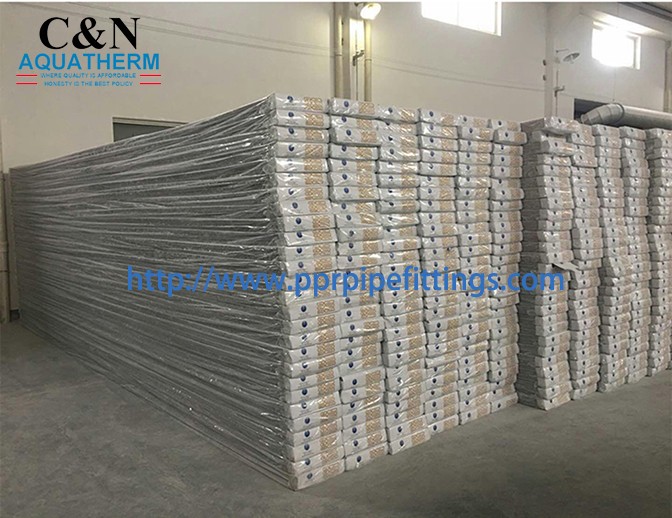 High-quality PVC Ceiling panels from Yiwu are exported to the Middle East and Africa detail image 2