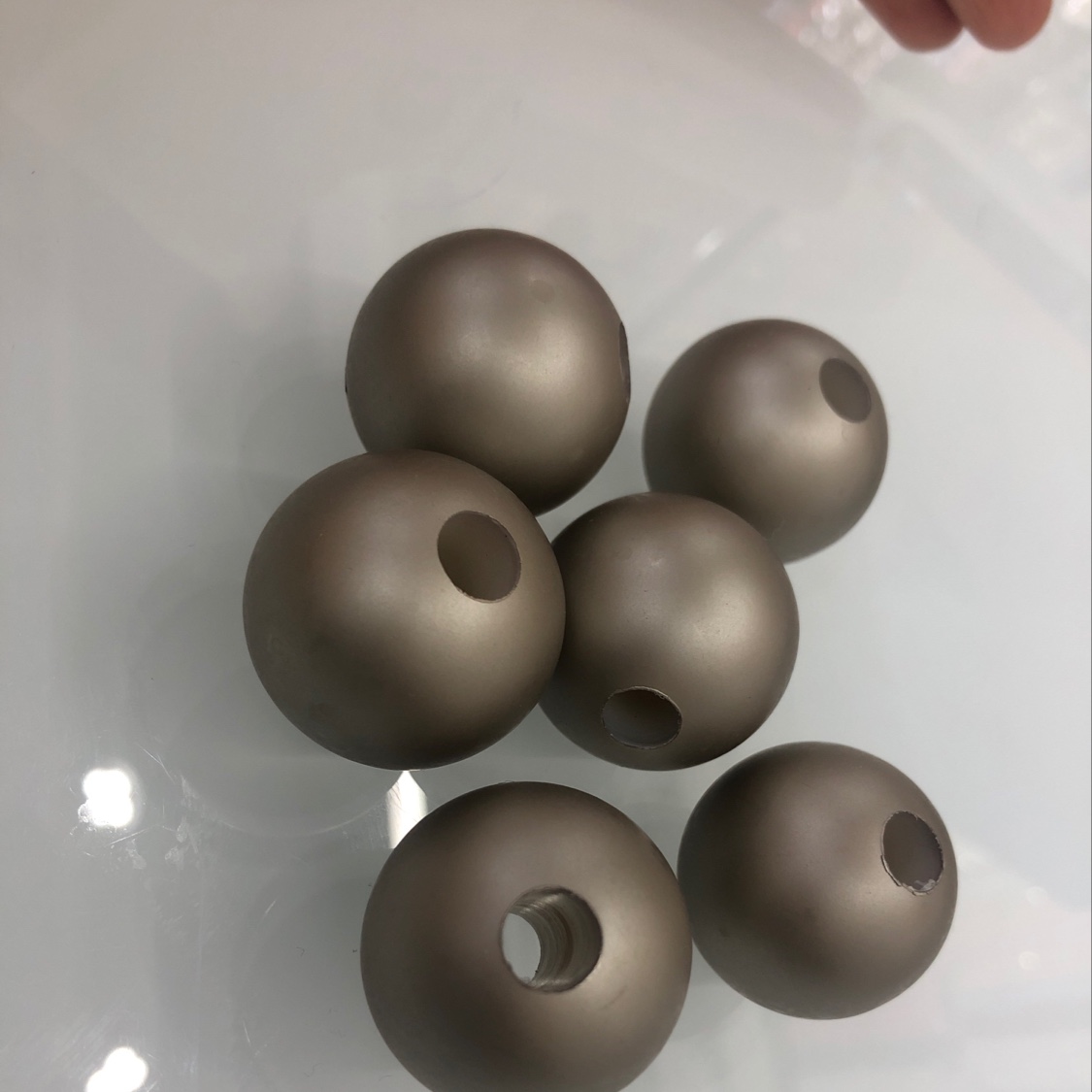 Online bestseller, factory direct sales, DIY, superior quality, 30m large hole beads Specification image