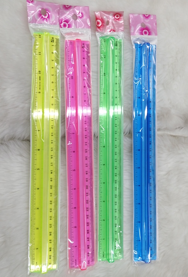 30cm凸形手把塑料硬尺浙江义乌洪波塑料制品厂精美产品