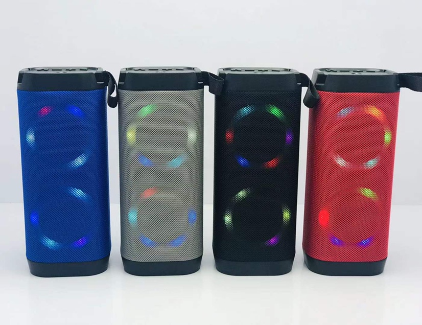 New speaker: LV11 🎉 product dimensions: 87.5*70.5*210MM outer box dimensions :49.5*39.5* 45.5CM number of boxes: 50 pieces gross weight: 22.0KG color: black/red/blue/gray [rose] undefined