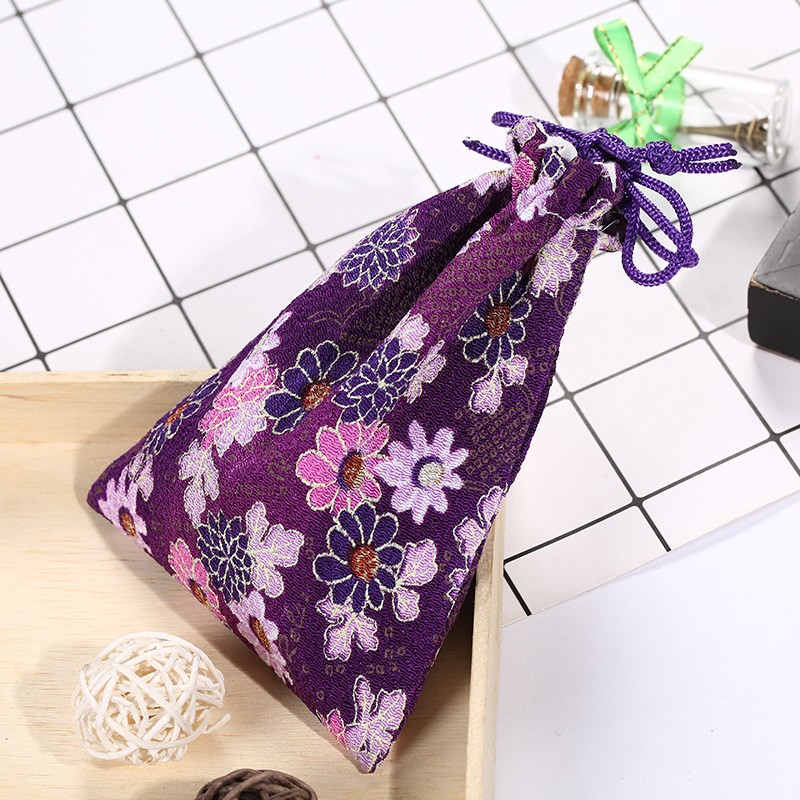 Wholesale Japanese Japanese-style series of fashionable and retro crepe drawstring pockets, simple and portable coin purifiers available for customization detail image 5