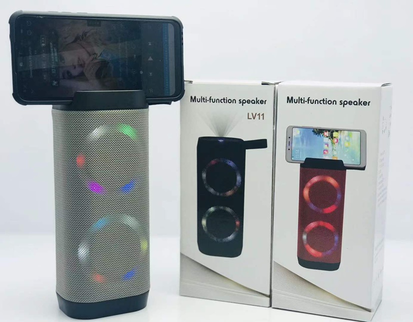 New speaker: LV11 🎉 product dimensions: 87.5*70.5*210MM outer box dimensions :49.5*39.5* 45.5CM number of boxes: 50 pieces gross weight: 22.0KG color: black/red/blue/gray [rose] Item Picture