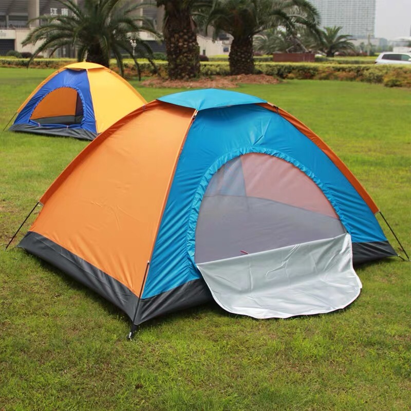 Manual Multi-Person Tent