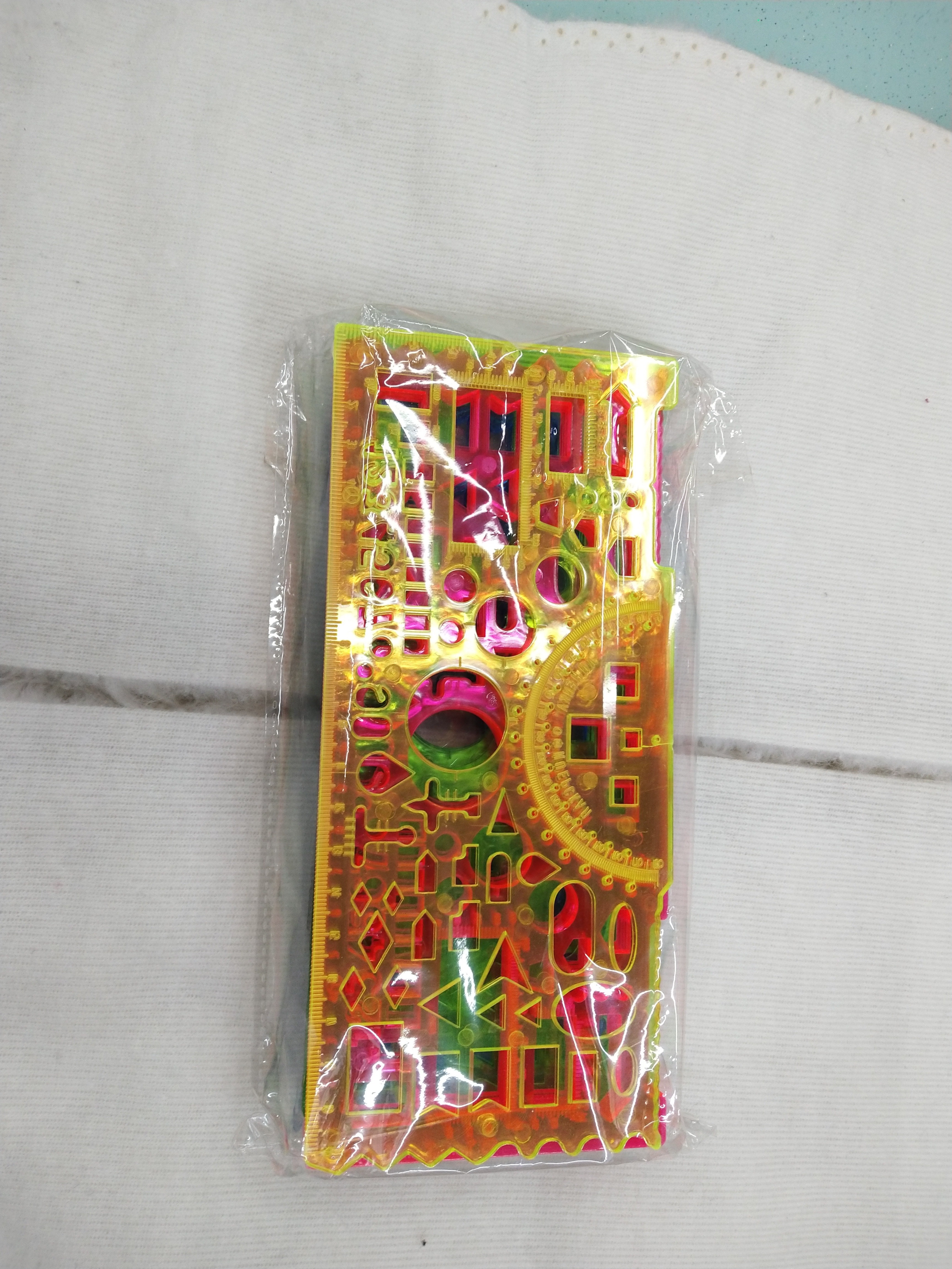 20cm不规则图案矩形尺浙江义乌洪波塑料制品厂精美产品产品图