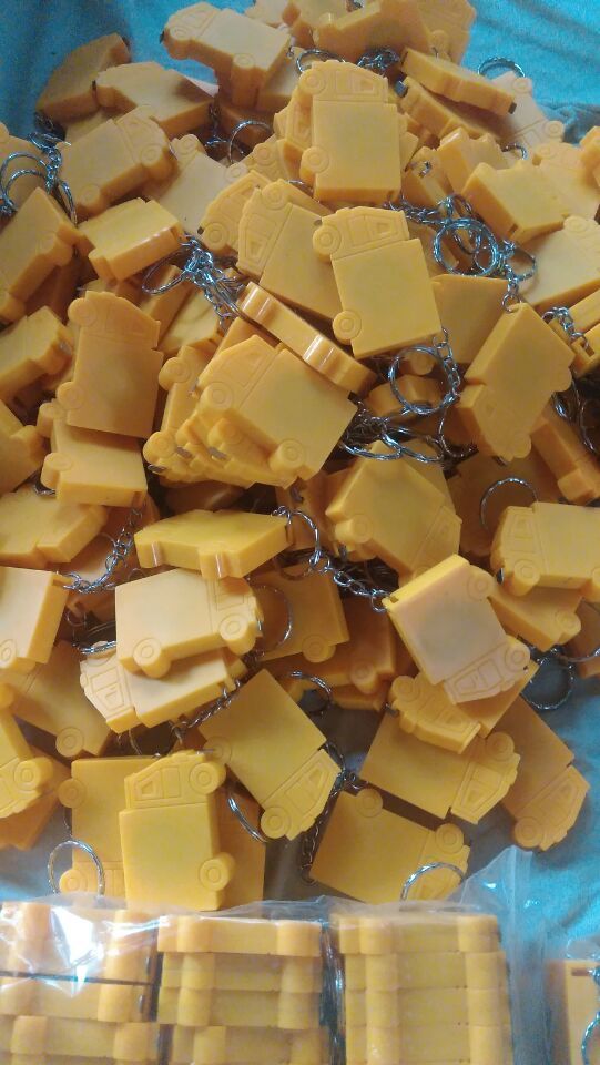 礼品尺，小卷尺，皮套双面贴标，做宣传超级实用白底实物图