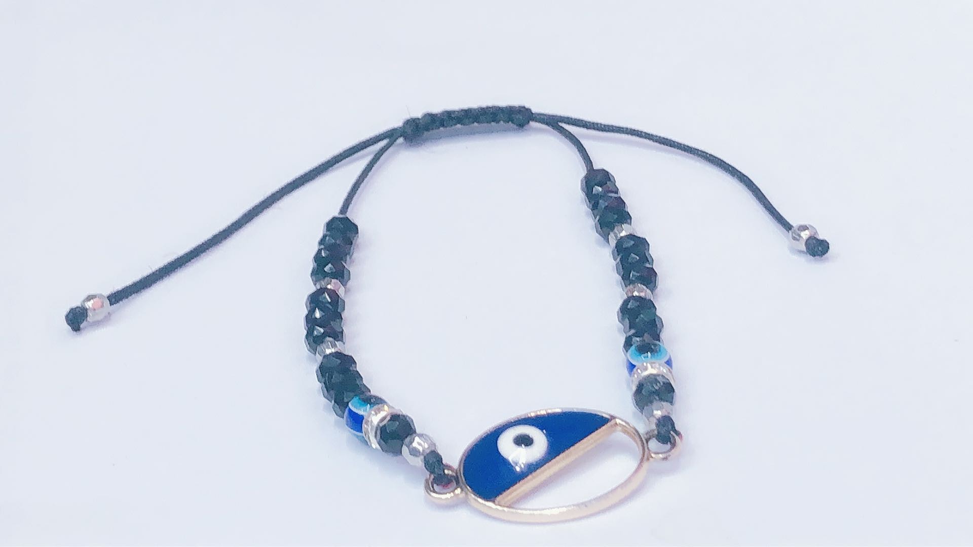 Wear the crystal double pendant accessory heart-shaped eyes, five-pointed star eyes, oval eyes bracelet with a flat knot at the middle end detail image 5