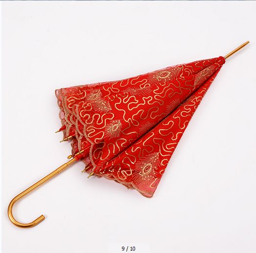 The manufacturer's new double-layer lace wedding umbrella, peacock embroidered bride umbrella, long-handled red dowry umbrella Specification image