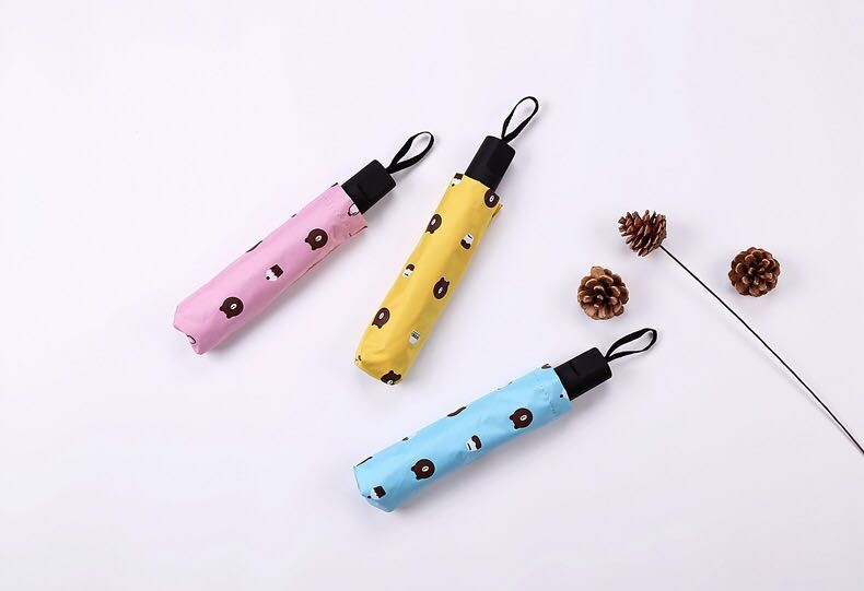 三折8K小熊手开黑胶伞