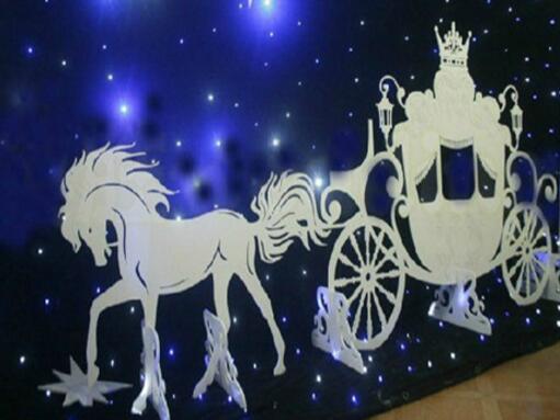 Wedding props: ironwork, silk belt, horse-drawn carriage, starry sky curtain background, wedding supplies: pvc carved horse-drawn carriage Application Scenario