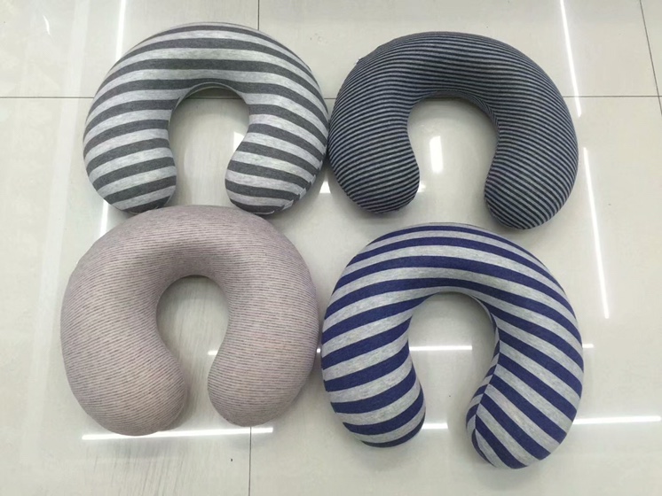 U-shape pillow thumbnail