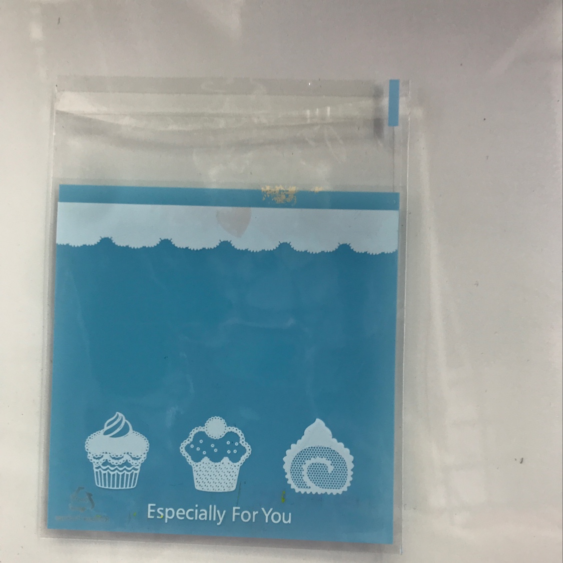 Colored packaging bag 7