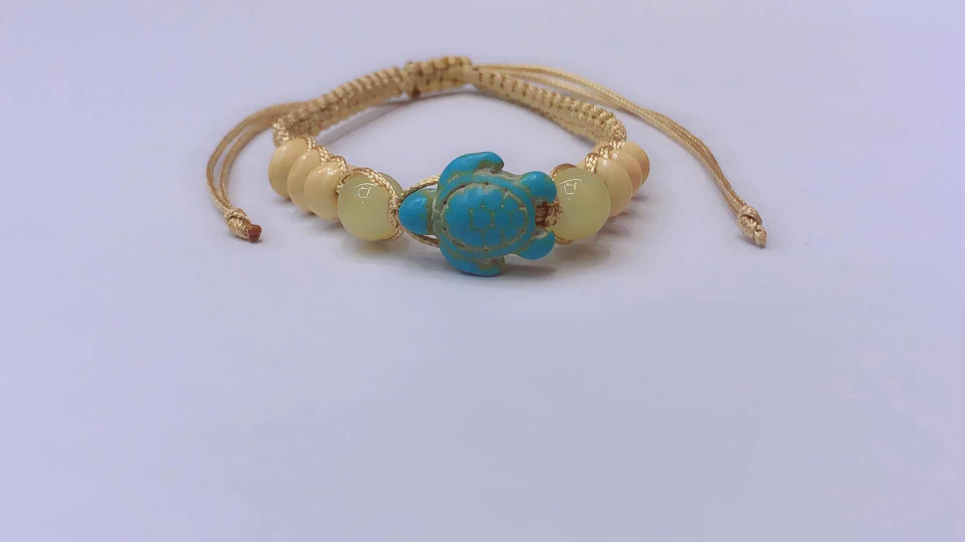 Plain knot woven bracelet 4x8 abacus beads, glass beads and turquoise turtle pic 6