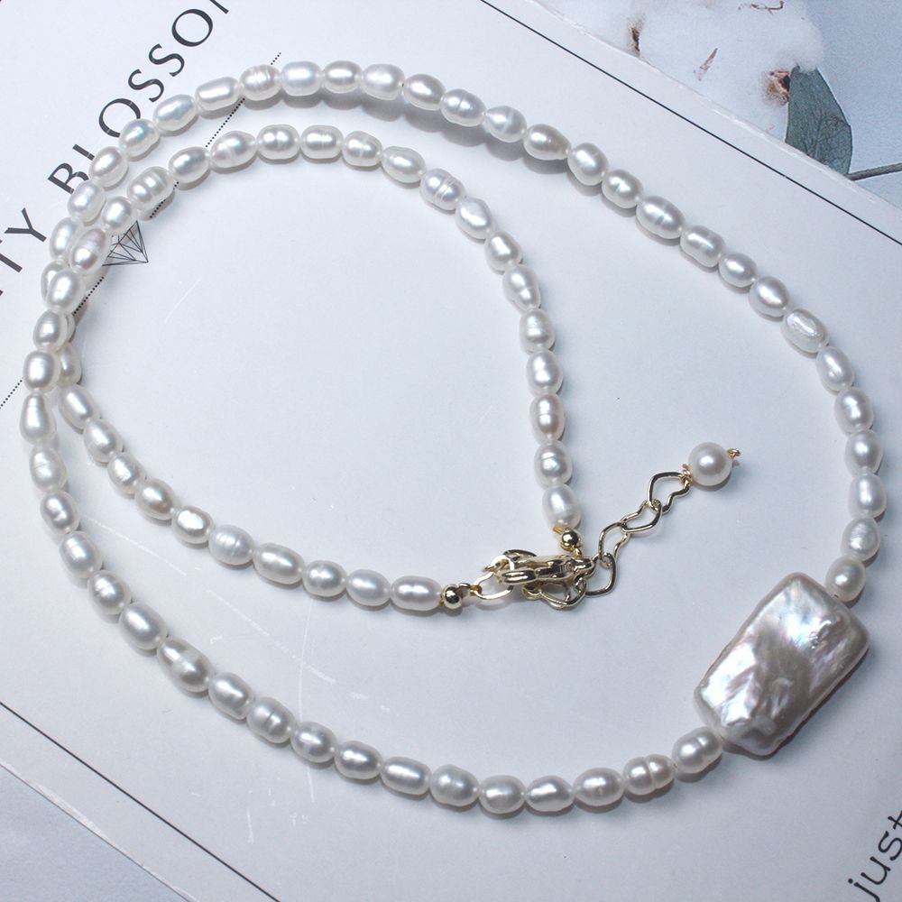 Baroque unusual freshwater pearl necklace female French retro simple daily wear collar necklaces necklaces necklaces accessories thumbnail