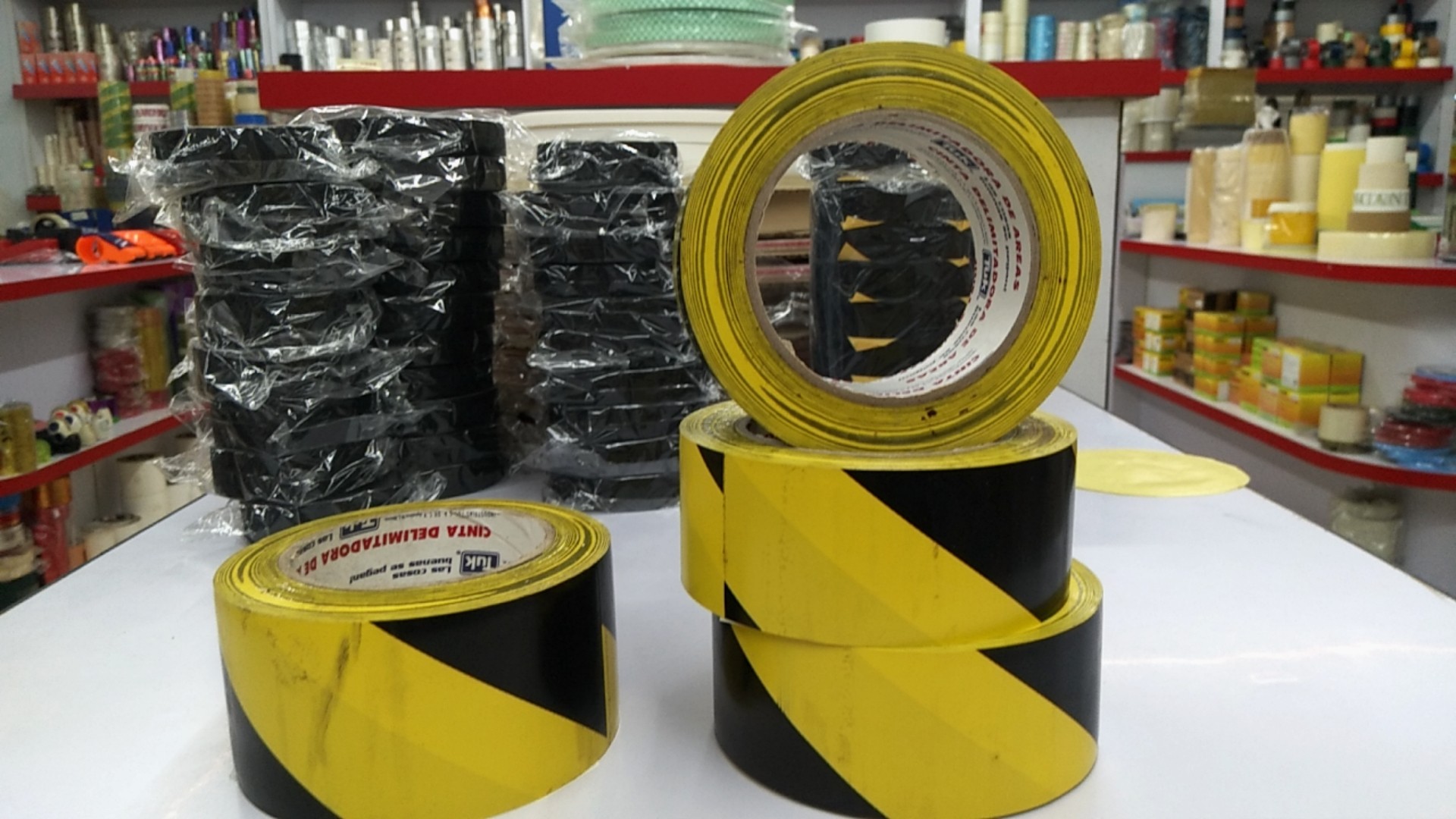 合百家百强厂家直销警示胶带48mm*33m详情图4