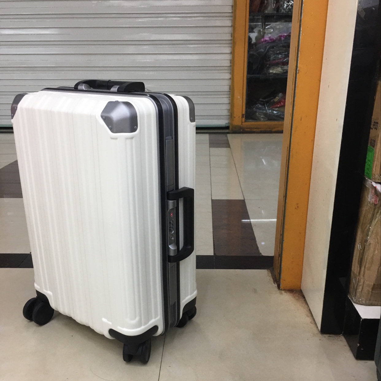 名将拉杆箱 8541A 24寸 白色图