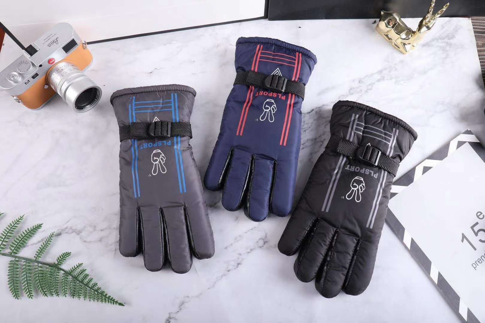 Warm gloves Thick waterproof and windproof sports skiing gloves in winter 4 thumbnail