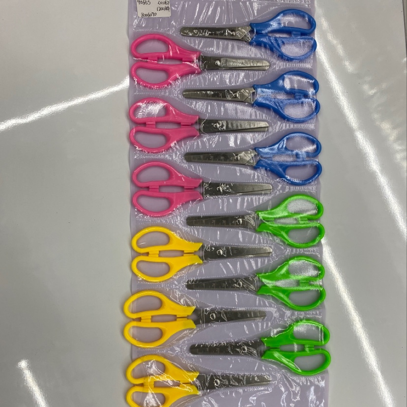 学生剪刀 家用剪刀