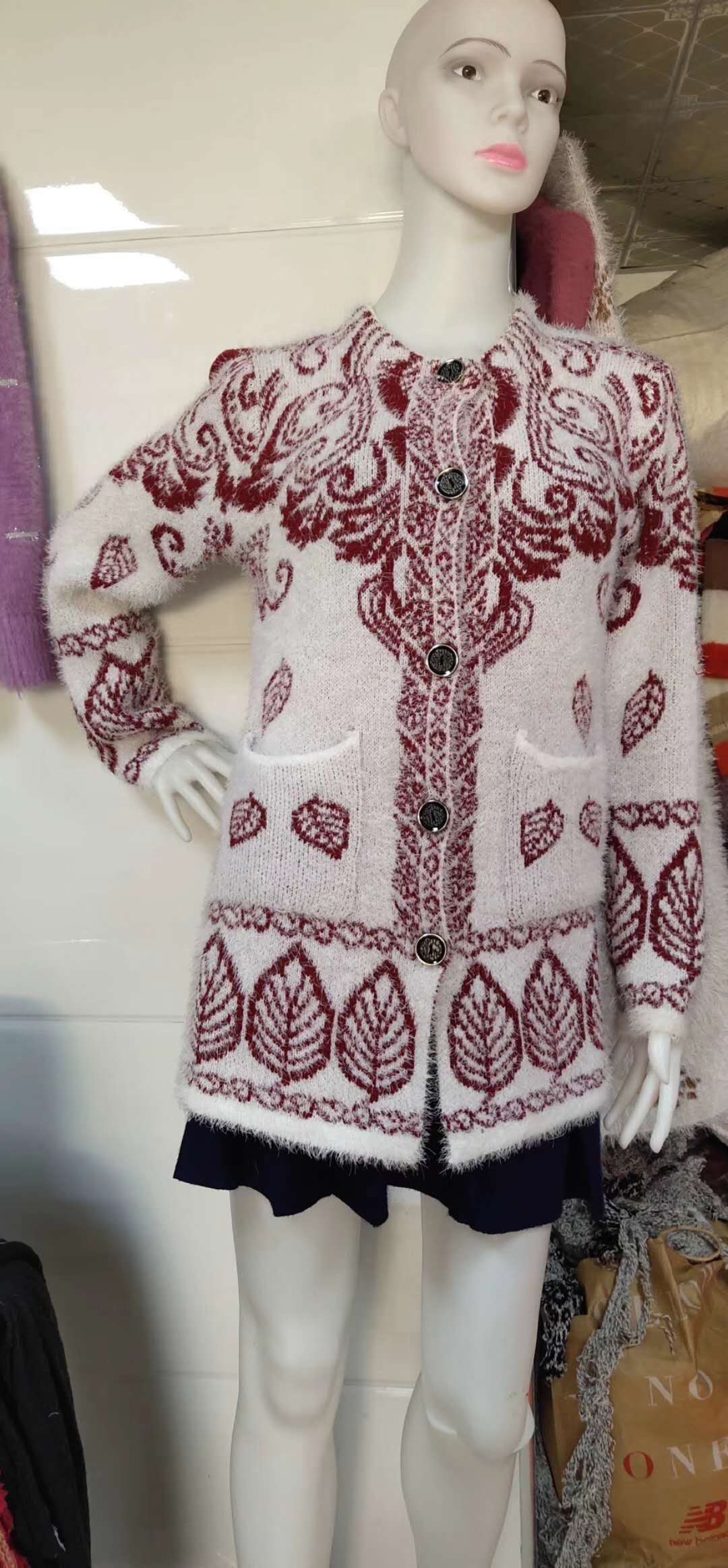 Xiu Ming Clothing describe pic - 3