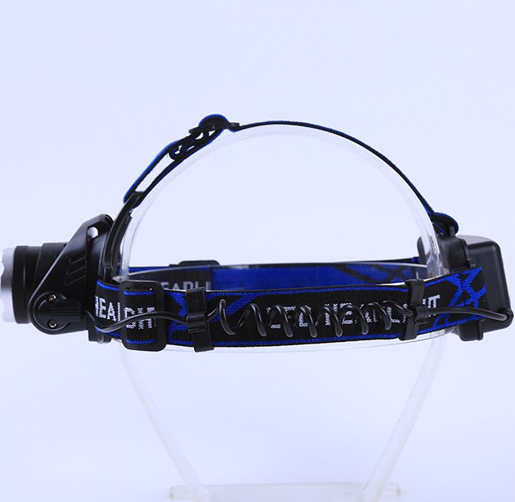 LED探照灯实物图