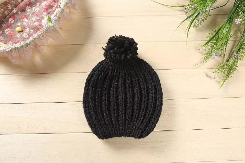 Classic Winter Ladies Candy Monochrome Big Ball Ball Handmade Knitted Hat Warm Hat Elastic Big Couple Hat undefined