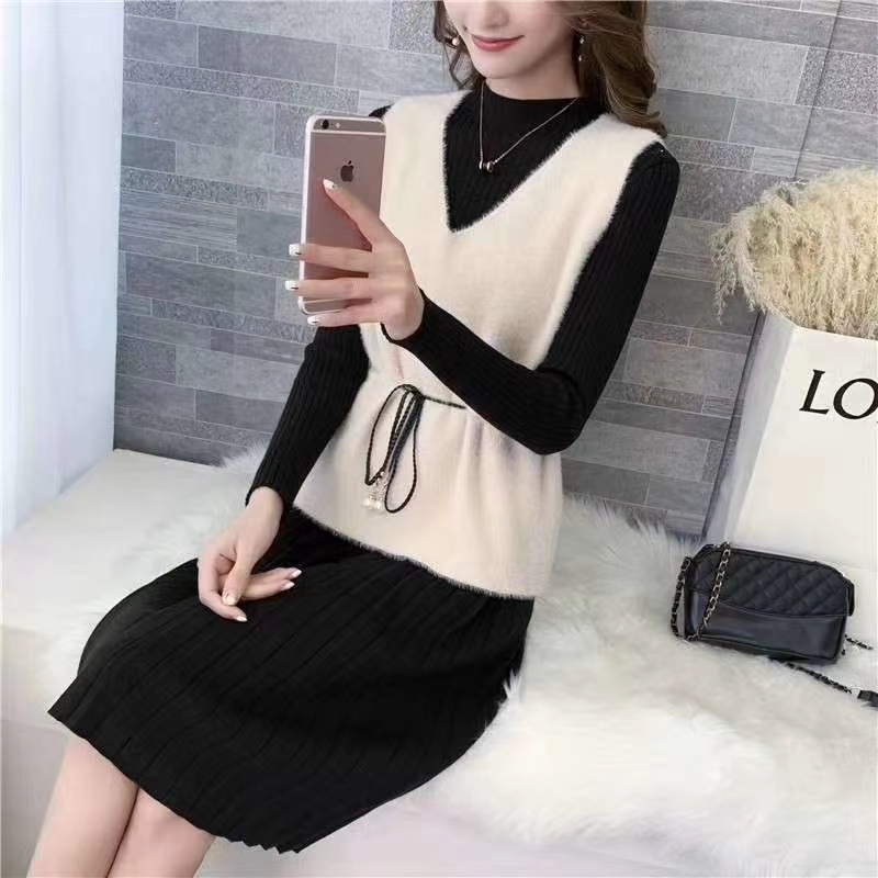 貌毛背心两件套产品图