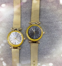 最新款金色网带时尚百搭手表数字显示夜光针