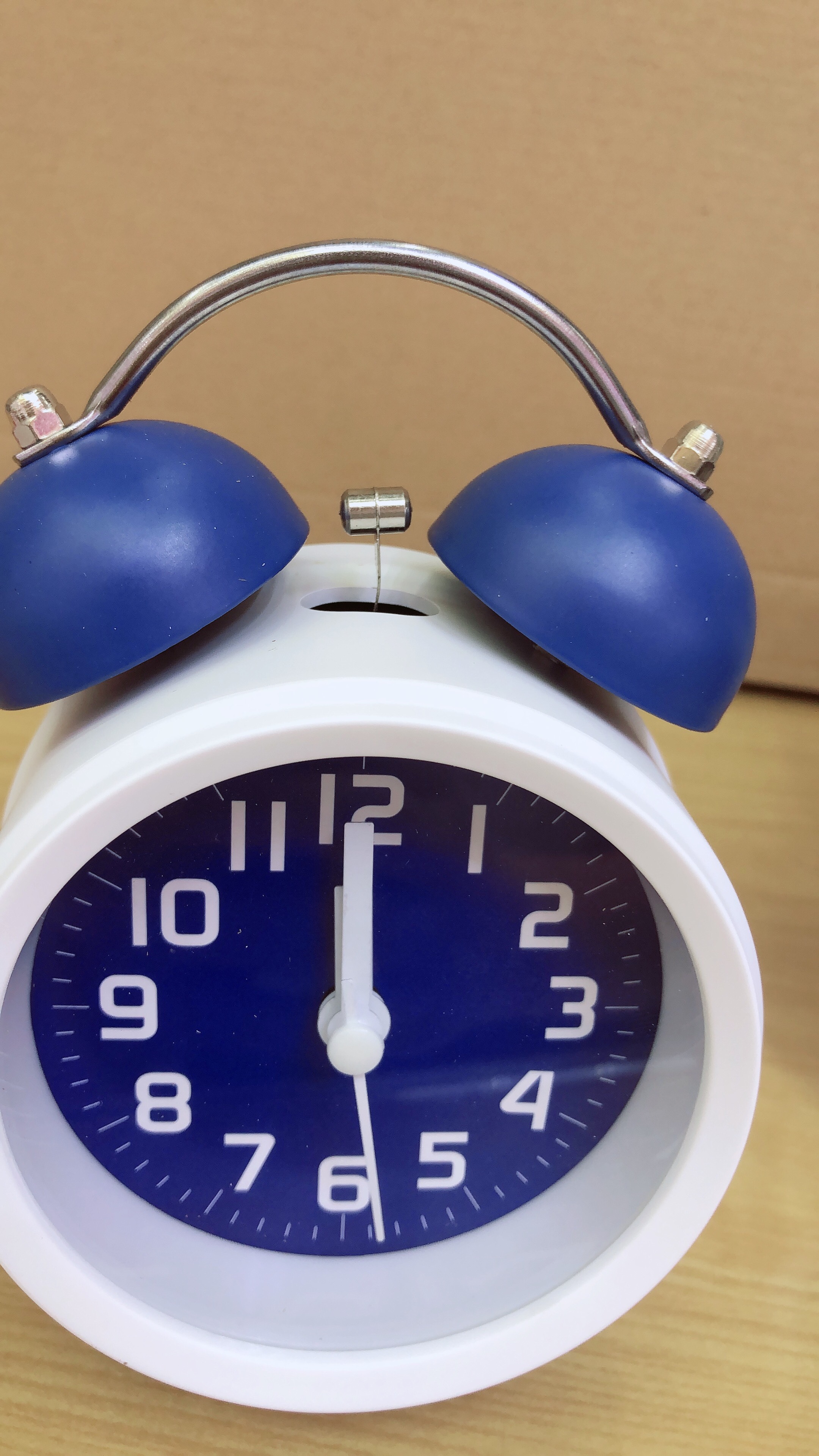 3.5寸静音打铃闹钟 夜光带灯儿童叫醒闹钟详情图8