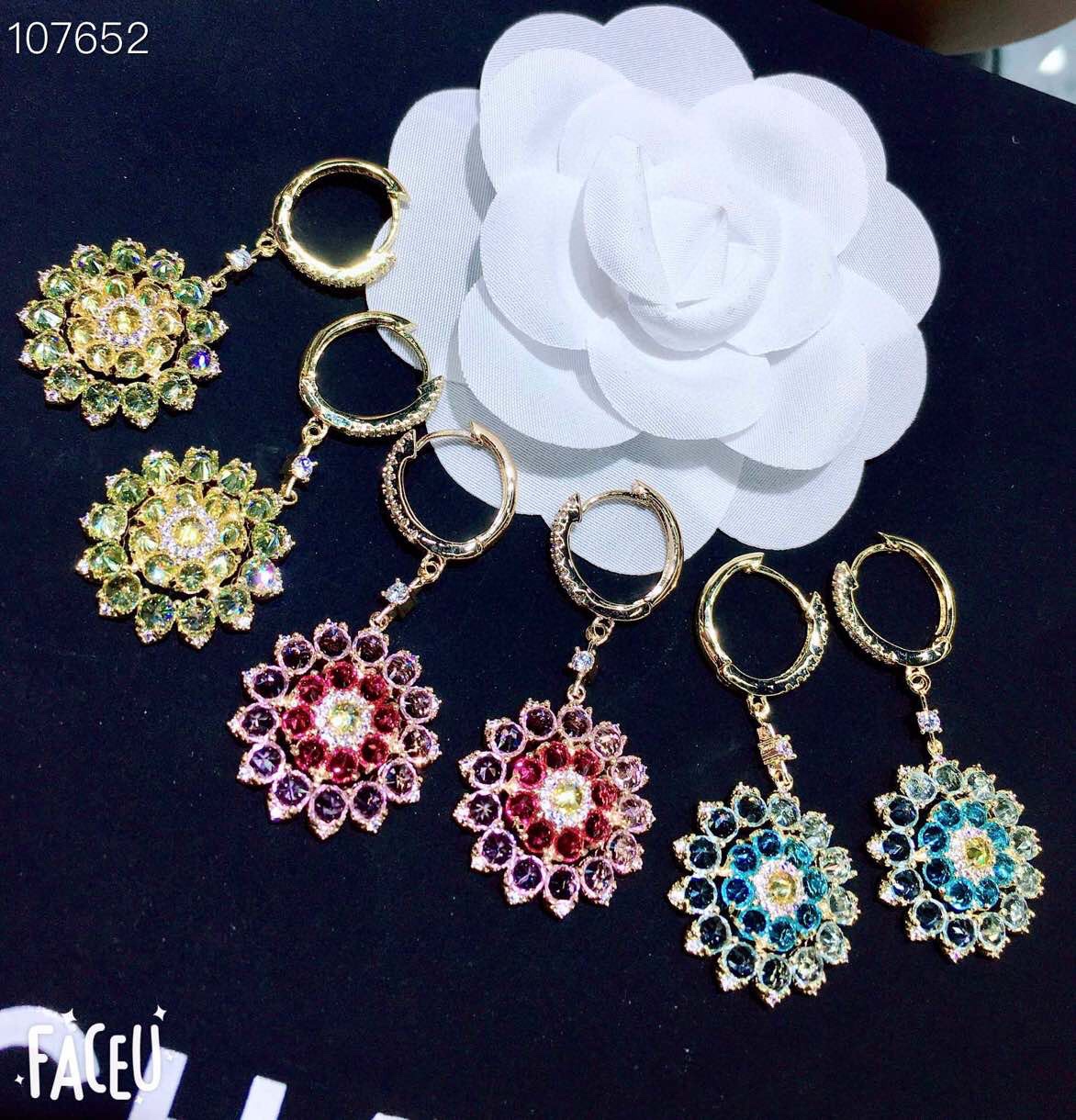 Exquisite miniature zircon Daisy series zircon earrings pure craft earrings