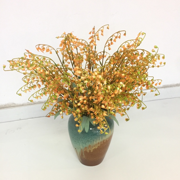 Put A Lily Of The Valley Home Decor Sample Table Flower Set Flower Bouquet details Picture
