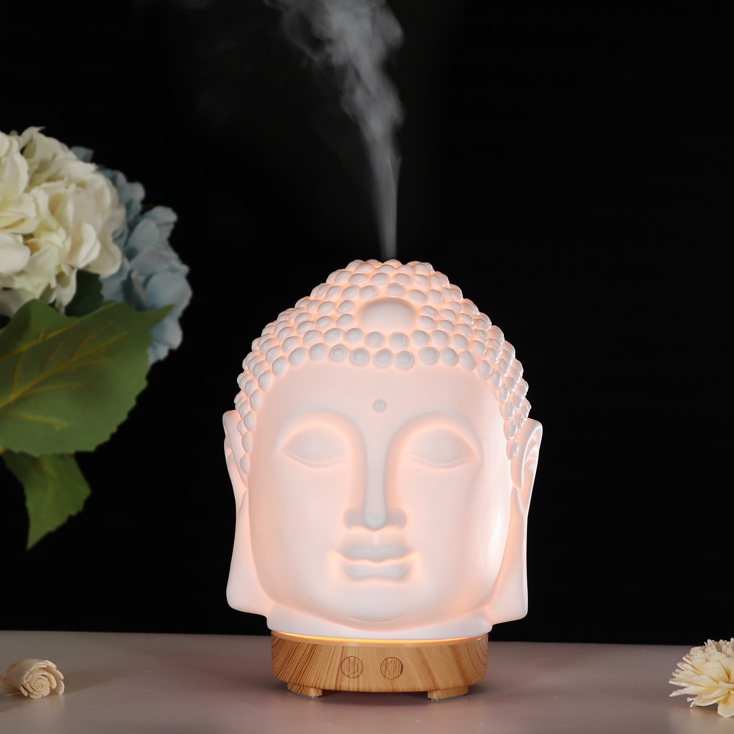 Amazon's best-selling ceramic aroma diffuser humidifier with seven-color lights and ultrasonic atomization can add essential oils detail image 3