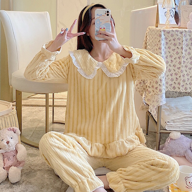 睡衣女长袖秋冬韩版休闲蕾丝法兰绒保暖加厚珊瑚绒纯色家居服套装