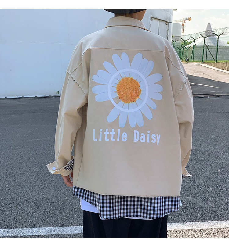 Hong Kong-style autumn checkered jacket, trendy men's lapel casual chrysanthemum print jacket outdoor scene detail image 9