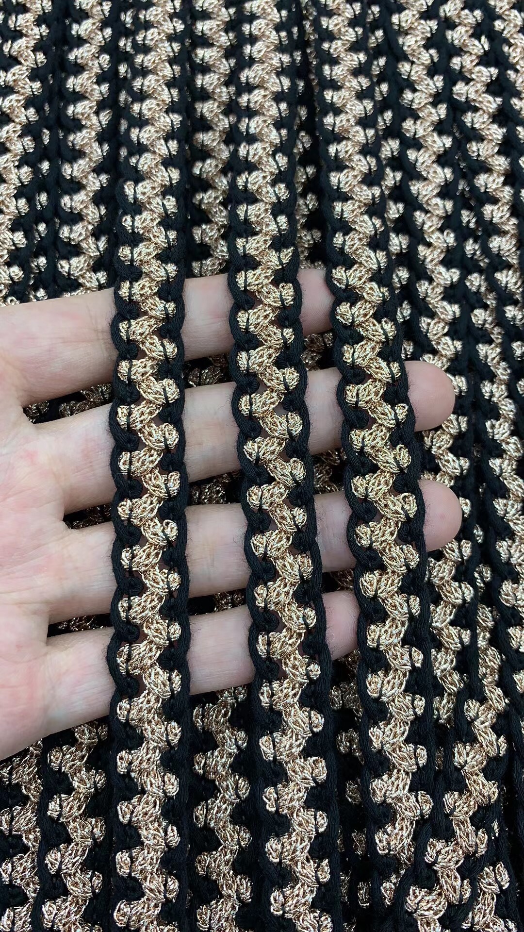 Lace centipede side ribbon undefined