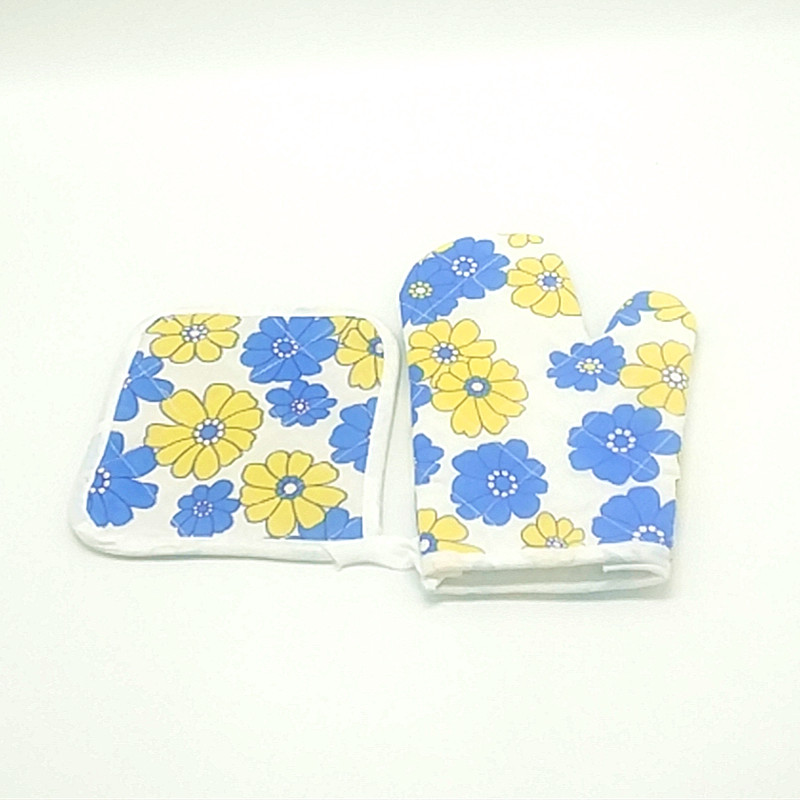 Wholesale of printed microwave oven gloves, kitchen baking high-temperature resistant heat-insulating gloves, and heat-resistant pads Specification image