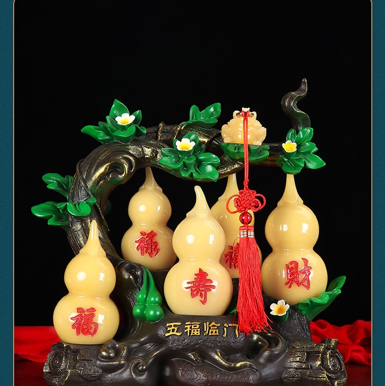 Five Blessings Arrive at the door - Yellow jade