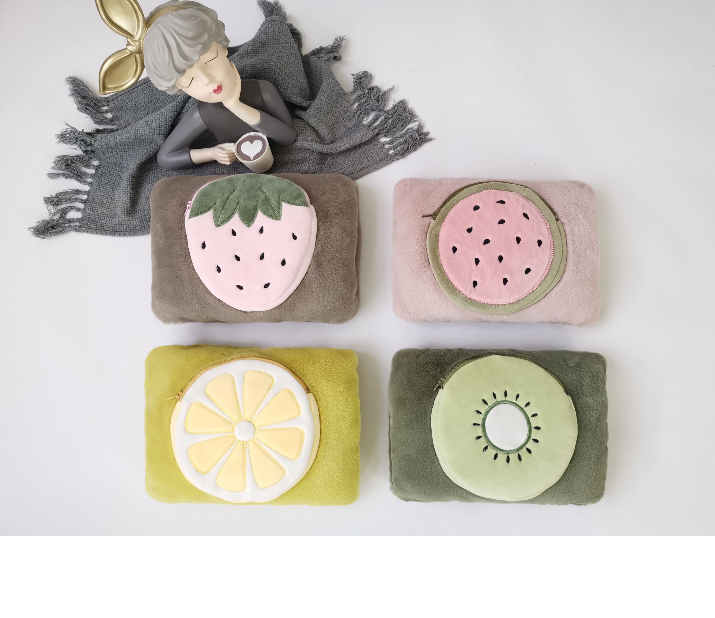 Hot Water bag Rechargeable hand warm water bag cute plush electric warm water cartoon pillow warm baby 22192
